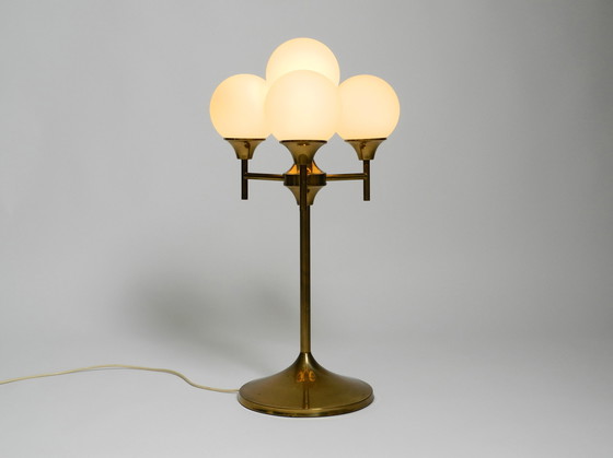 Image 1 of Prachtige grote messing tafel- of vloerlamp uit 1960 met 4 glazen bollen van Kaiser Leuchten