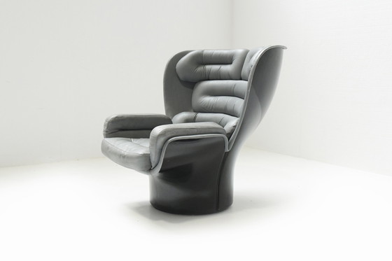 Image 1 of Vintage Elda Chair in grijs leer en zwarte kuip van Joe Colombo Italy