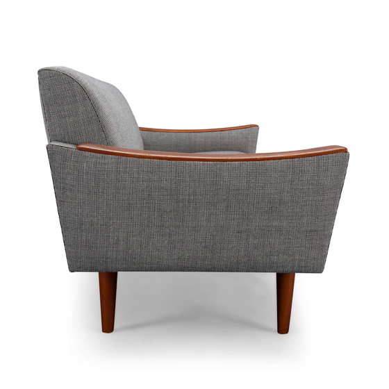 Image 1 of Deense vintage midcentury modern opnieuw gestoffeerde bank