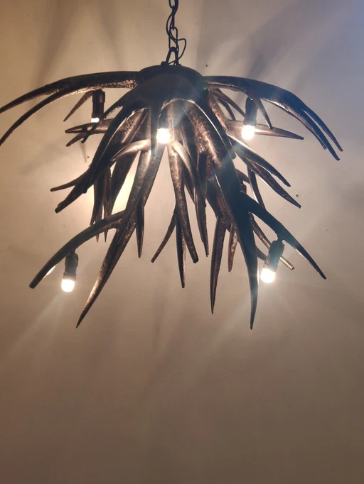 Brutalist metalen hanglamp