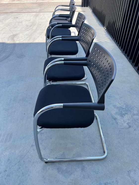 Image 1 of 6 Vitra Visavis stoelen