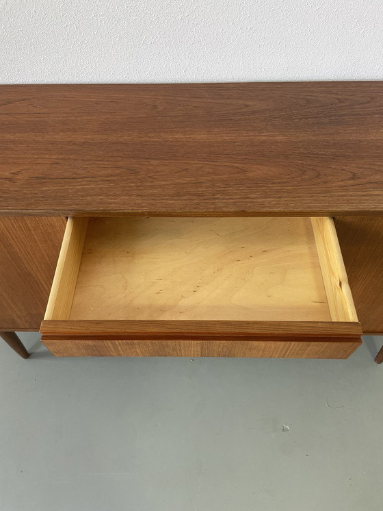 Image 1 of Deens teakhouten dressoir