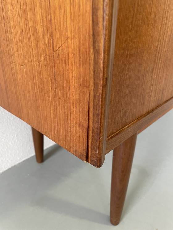 Image 1 of Deens teakhouten dressoir