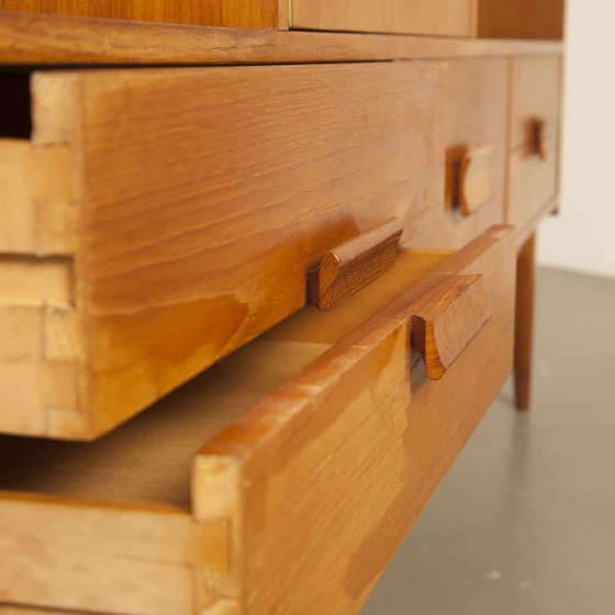 Image 1 of Vintage Deense teakhouten kast