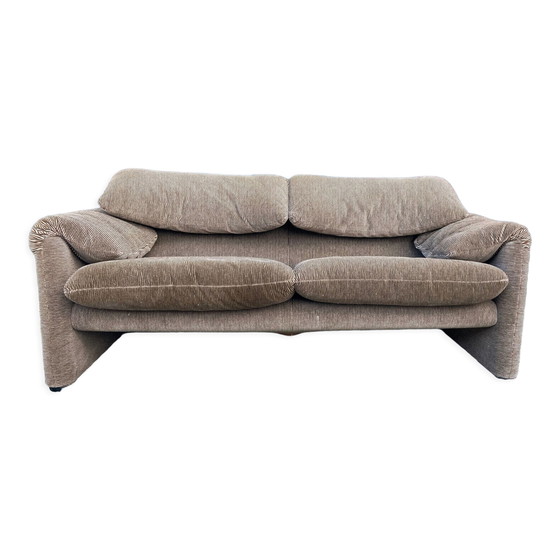 Image 1 of Cassina Maralunga 2-zit Ribble