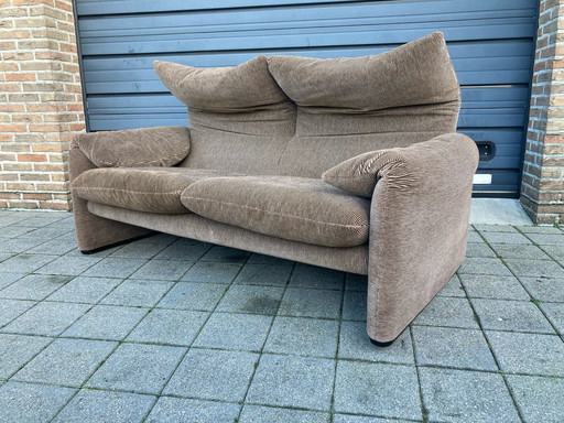 Cassina Maralunga 2-zit Ribble