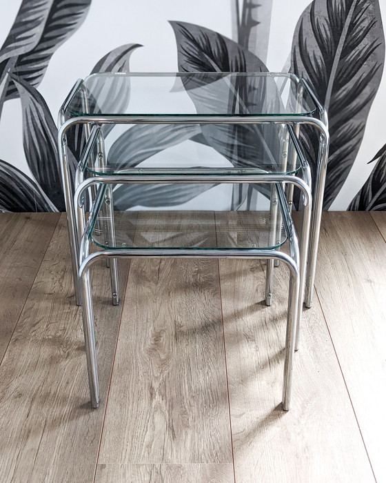 Image 1 of Vintage Mimiset / Nesttafels