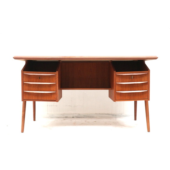 Image 1 of Gunnar Nielsen Tibergaard vintage Deens design bureau