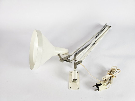 Image 1 of Hala Zeist - architectenlamp - wandlamp - Busquet - gebroken wit - 60's