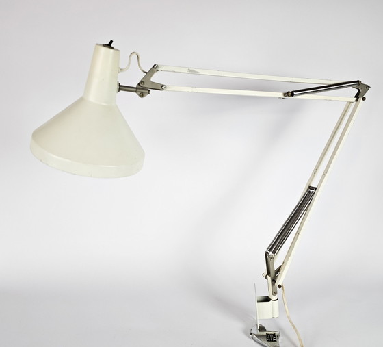 Image 1 of Hala Zeist - architectenlamp - wandlamp - Busquet - gebroken wit - 60's