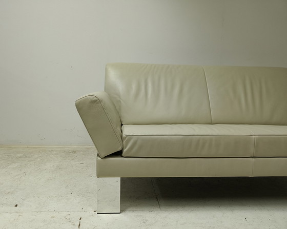 Image 1 of JORI Glove sofa