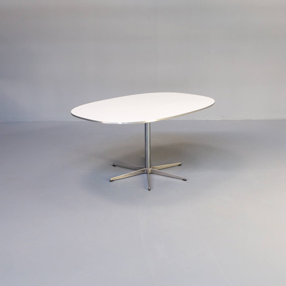 Image 1 of Piet Hein superellipse eettafel voor Fritz Hansen