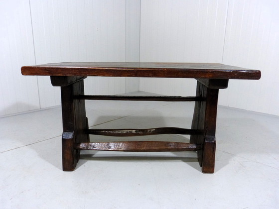 Image 1 of Antieke houten salontafel 1880-1890