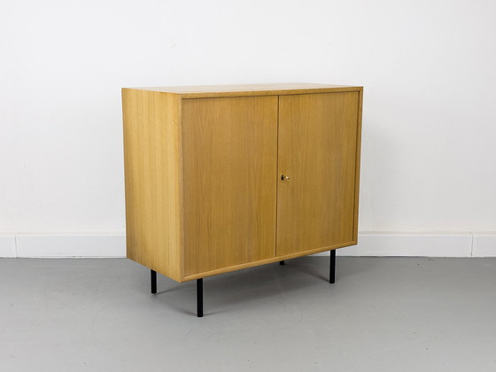 Image 1 of Vintage eikenhouten kast van WK Meubels, jaren 70