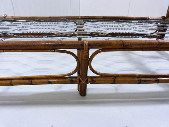 Image 1 of Rotan bed, jaren 70