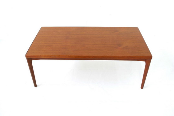 Image 1 of Henning Kjaernulf voor Vejle Møbelfabrik, Mid Century Teak salontafel, Deens design