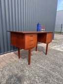 Vintage bureau