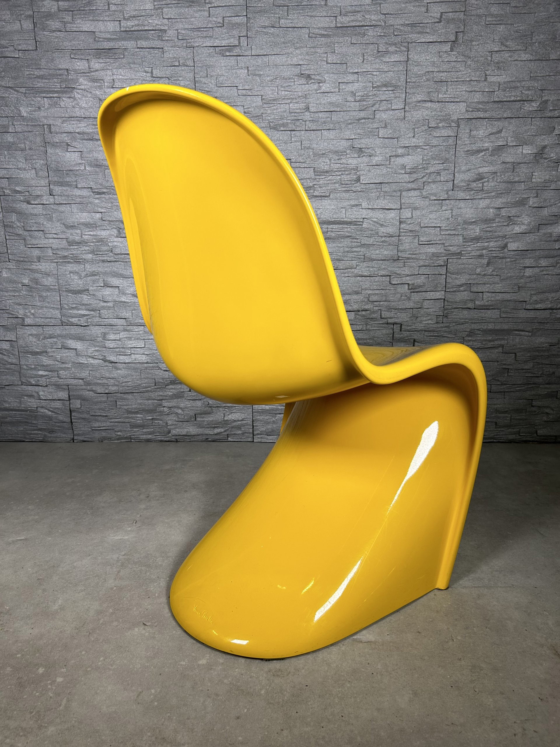 Panton chair online yellow