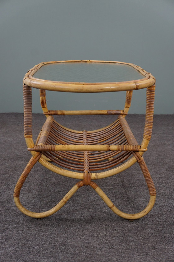 Image 1 of Dutch Design Style coffee table with cloud glass top and reading basket