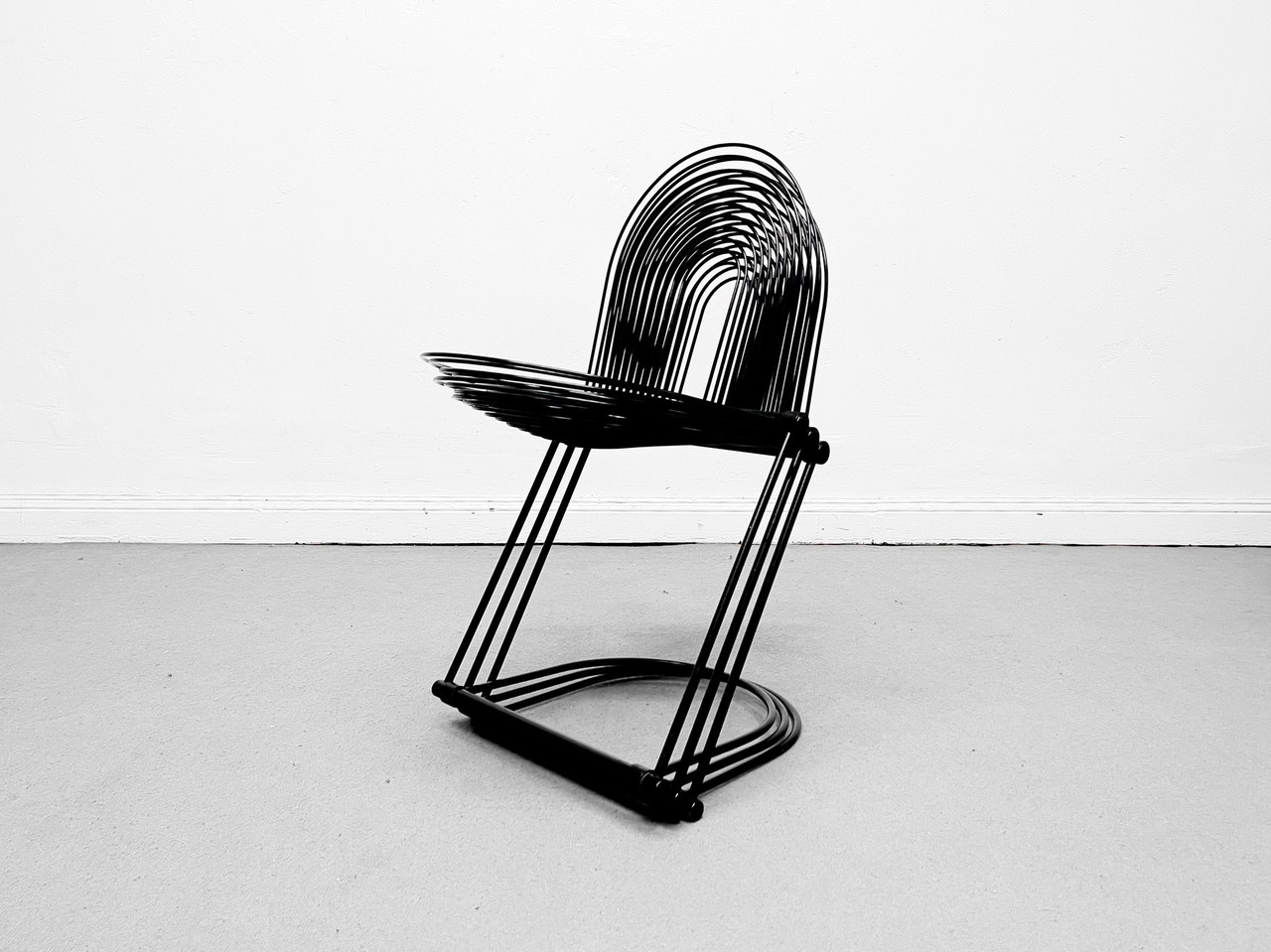 3 Jutta, Herbert Ohl Schwing Chair Noir Chaise Rosenthal Studio