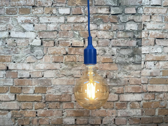 Image 1 of Muuto E27 blue bulb