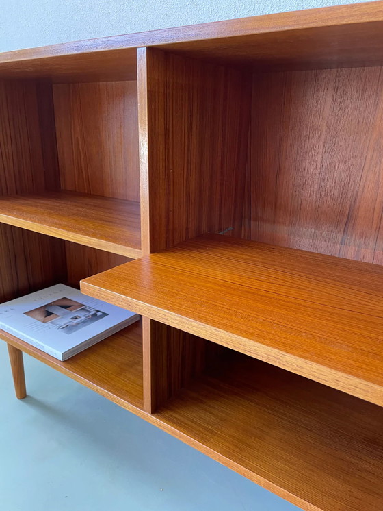 Image 1 of Bibliothèque vintage en teck danois