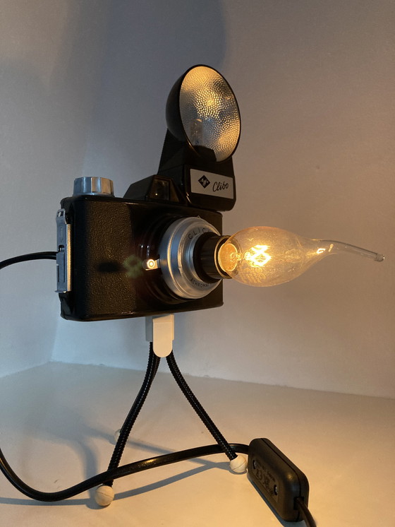 Image 1 of Agfa Click camera lamp with tripod and flash