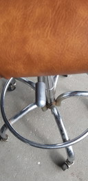 Studio chair office chair REFURBISHED