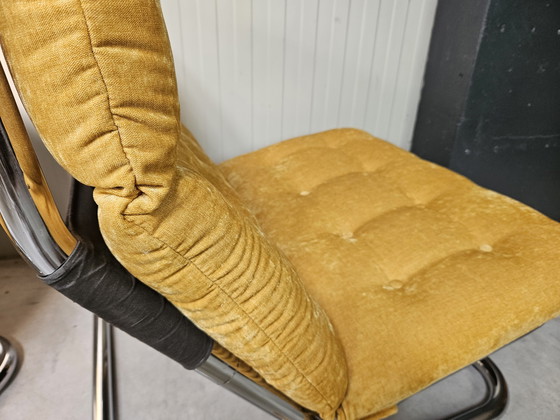 Image 1 of 2x fauteuils à structure tubulaire, jaune ocre, reupholstered