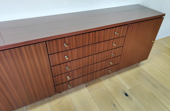 Image 1 of Credenza vintage in palissandro di metà secolo