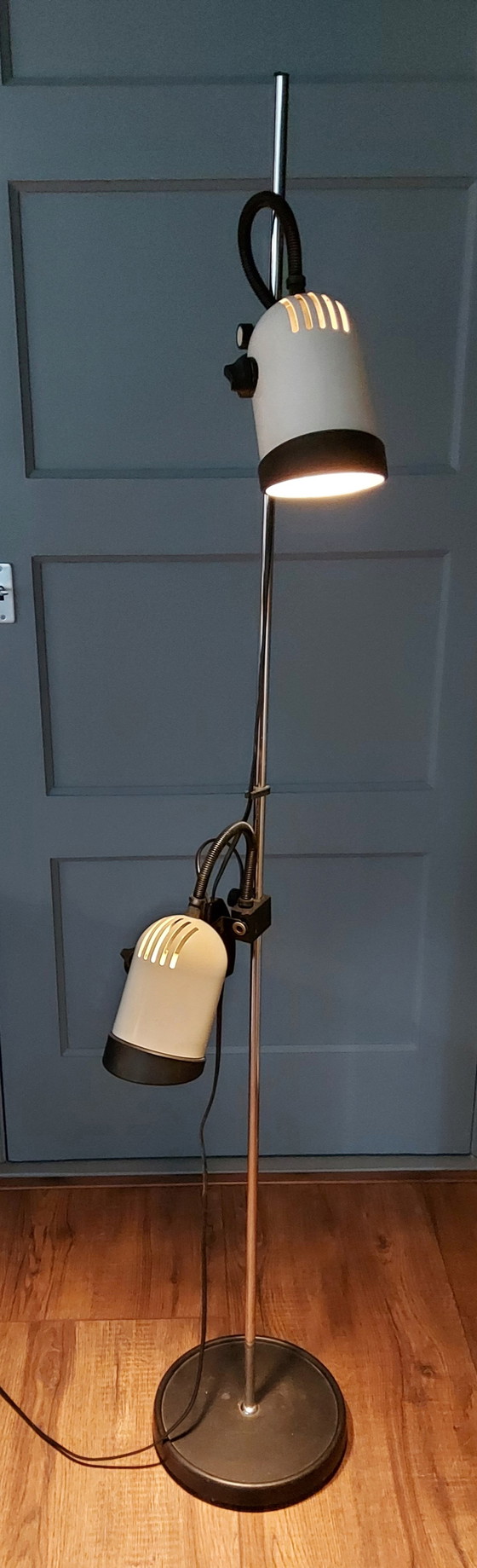 Image 1 of Lampadaire vintage