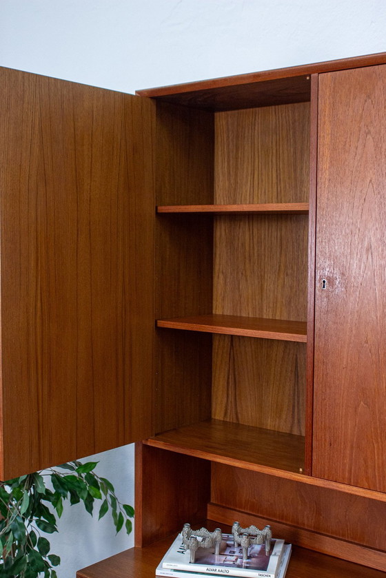 Image 1 of Cassettiera alta Erik Brouer in teak vintage