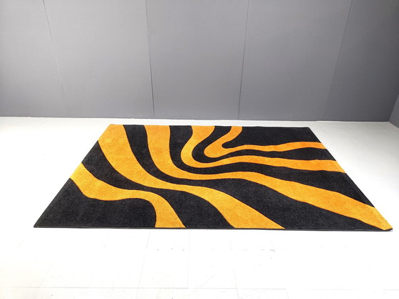 Image 1 of Grand tapis moderniste, années 1970