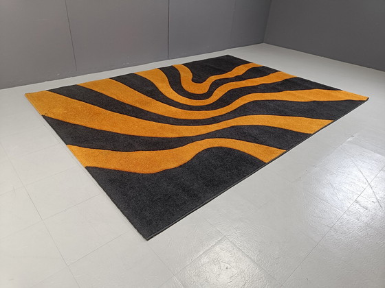 Image 1 of Grand tapis moderniste, années 1970