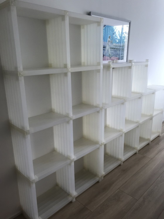 Image 1 of CUBE system shelf cabinet