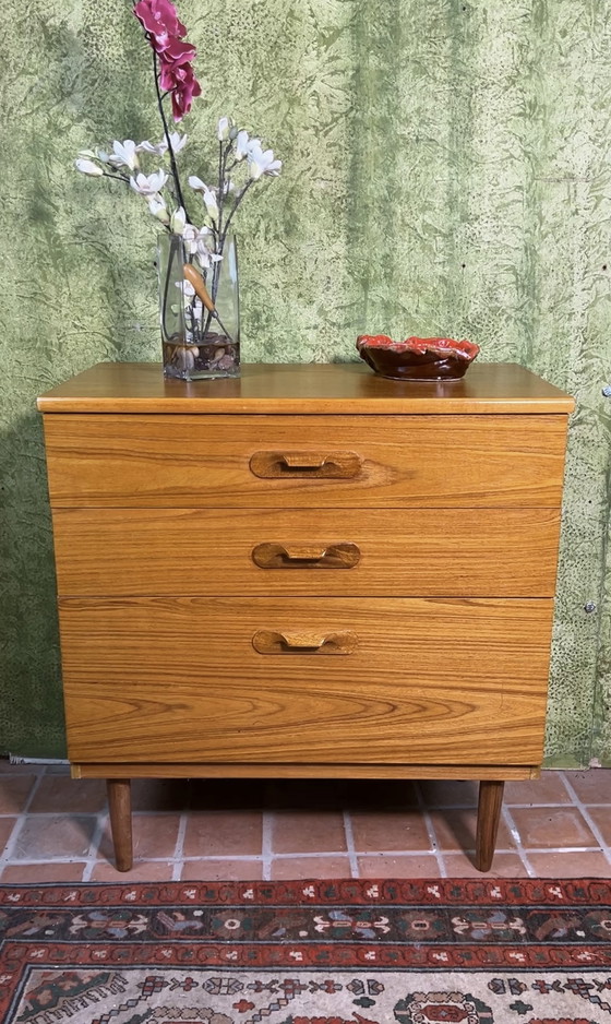 Image 1 of Commode en teck vintage rétro Mid Century 1960