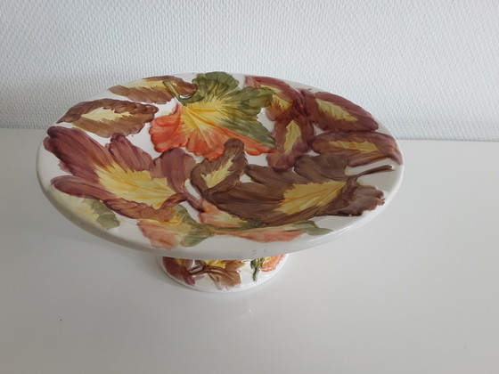 Image 1 of A fruit bowl