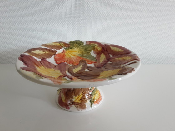 Image 1 of A fruit bowl