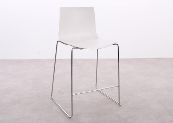 Image 1 of 2x Arper Catifa 46 bar stool low white