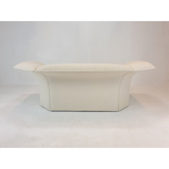 Image 1 of Vintage curved 2-seater sofa by Artifort, 1970s