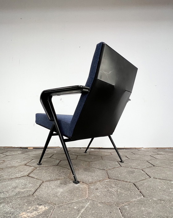 Image 1 of Repose armchair by Friso Kramer for Ahrend the Circle