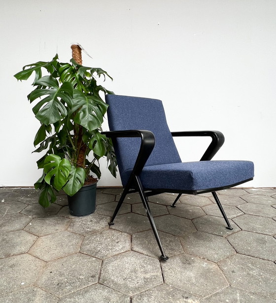 Image 1 of Repose armchair by Friso Kramer for Ahrend the Circle