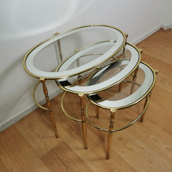 Image 1 of 3x tables d'appoint Hollywood regency