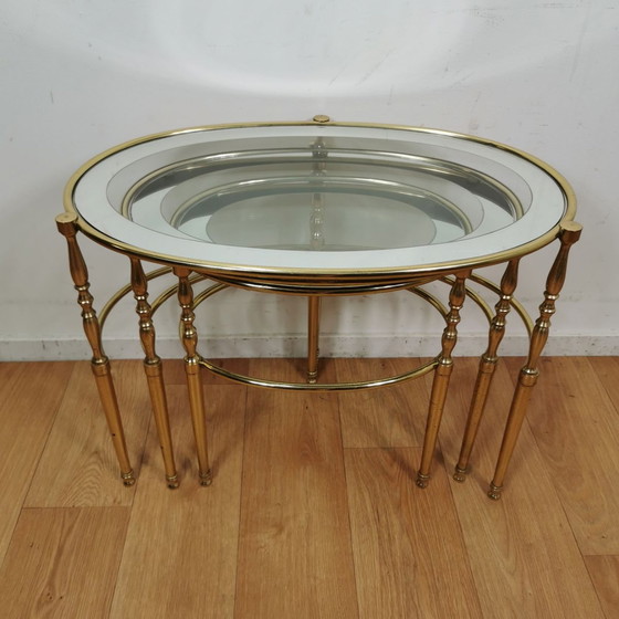 Image 1 of 3x tables d'appoint Hollywood regency