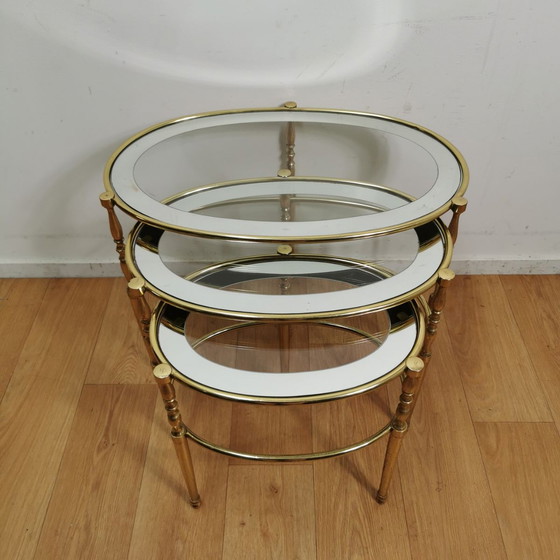 Image 1 of 3x tables d'appoint Hollywood regency