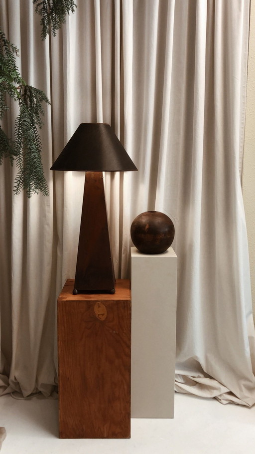 Vandeheg Obelisk Table Lamp