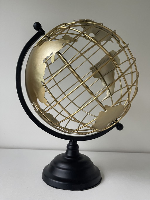 Globe Globe Black Gold