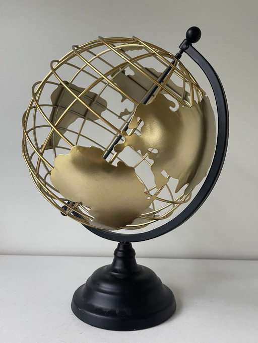 Globe Globe Black Gold