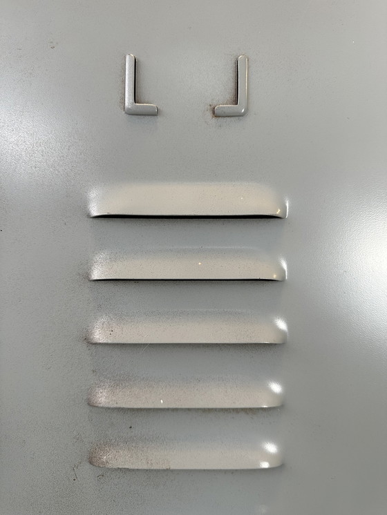 Image 1 of Vintage industrial locker cabinet (5 doors)