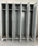Armoire vestiaire industrielle vintage (5 portes)